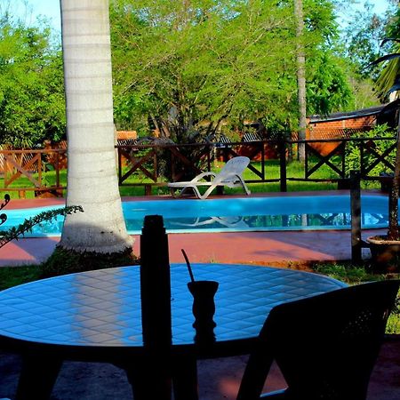 Cabanas Soltame Carnaval Puerto Iguazú Extérieur photo